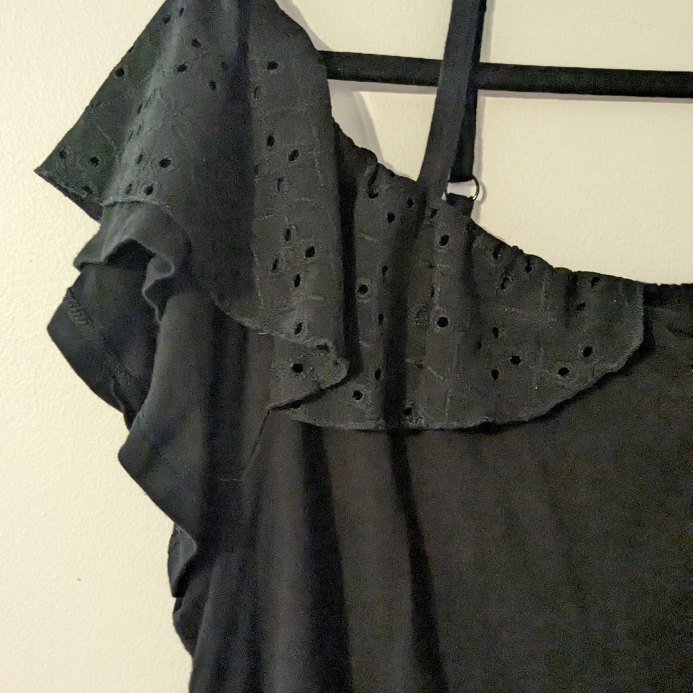 Torrid Black Super Soft Cold-Shoulder Ruffle Top Size 2 (18/20) - Picture 6 of 9